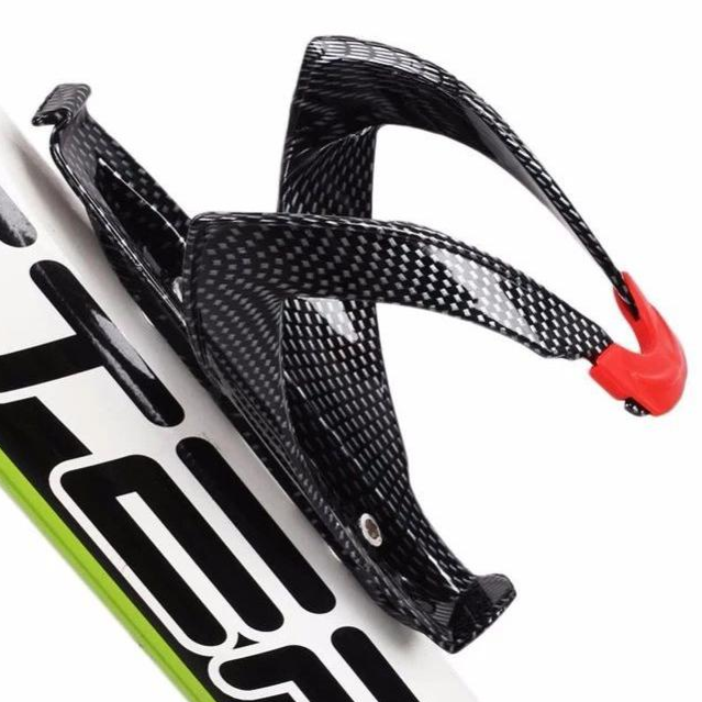 Suport de bicicleta pentru sticla de apa, Zola®, constructie solida, design atemporal si plastic durabil Suport de bicicleta pentru sticla de apa, Zola®, constructie solida, design atemporal si plastic durabil